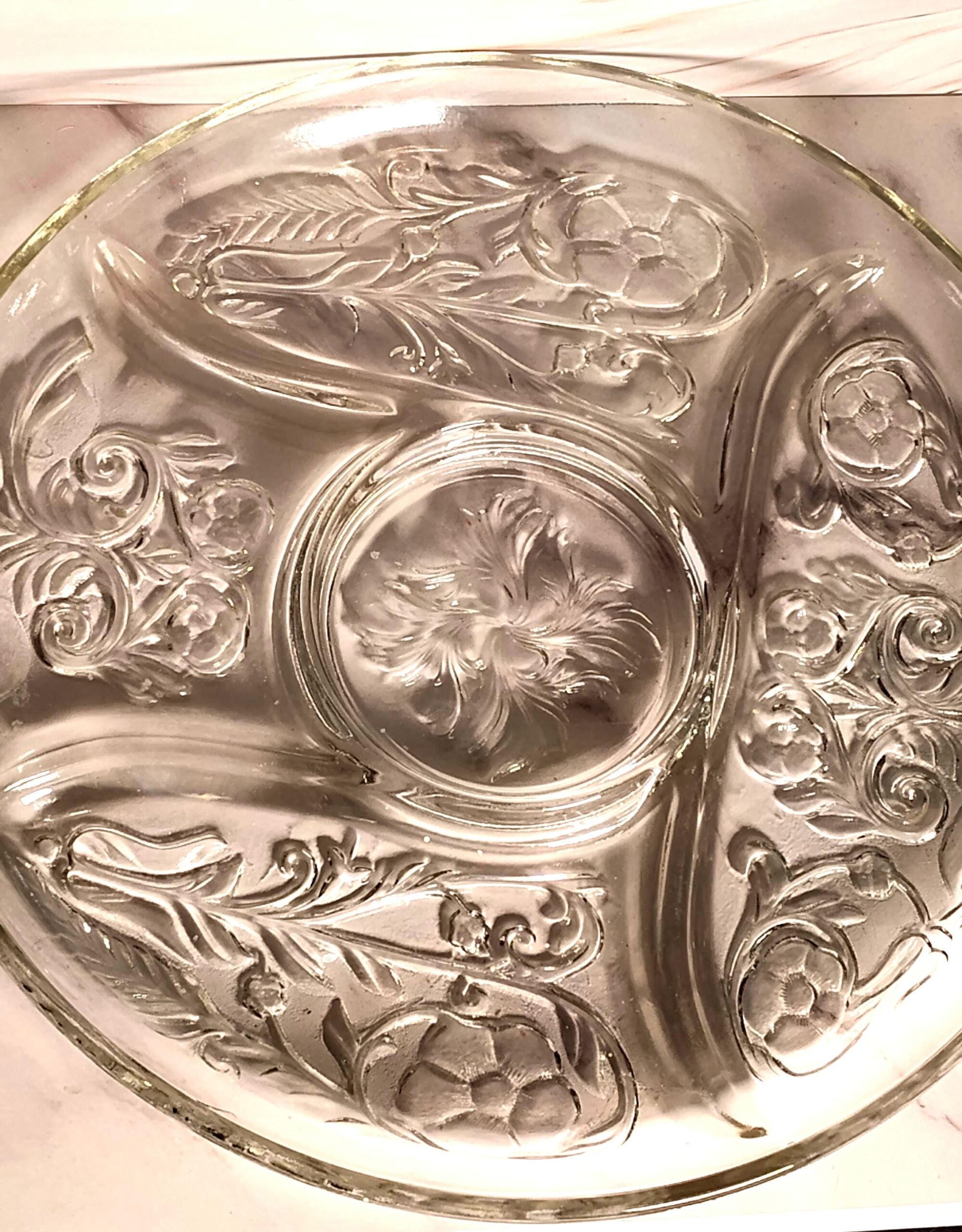 Vintage McKee Depression Glass Rock Crystal 5 Part Relish Dish Floral - Image 2