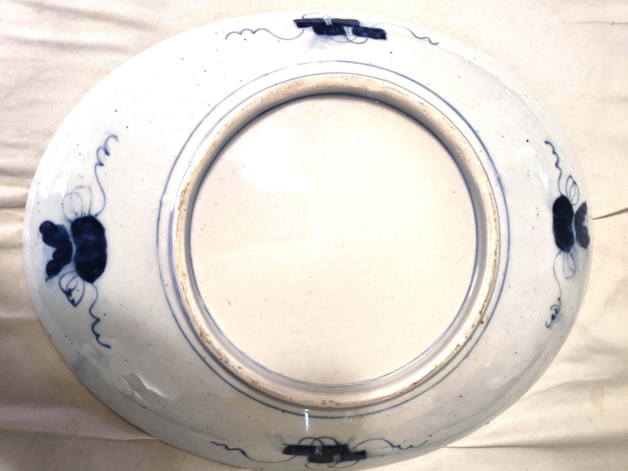 Antique 1900s Japanese Imari Porcelain Plate 12x15 Inch Hand Painted - Image 3