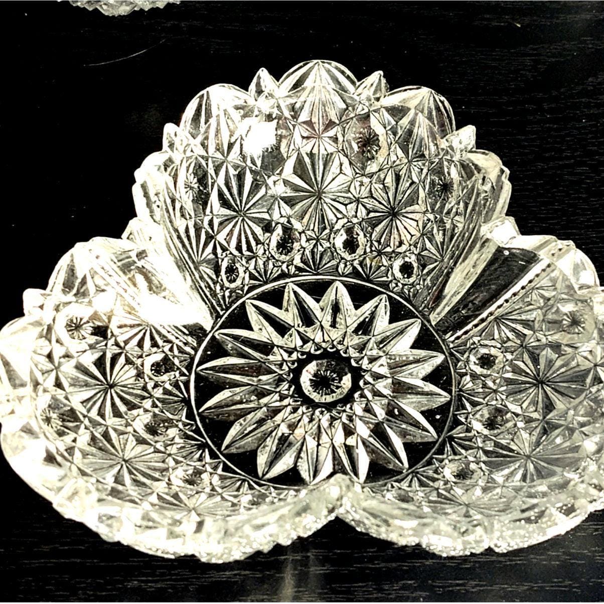 Antique 1880s EAPG Duncan and Sons Ellrose Triangular Candy Dishes Set of 6 - Image 2