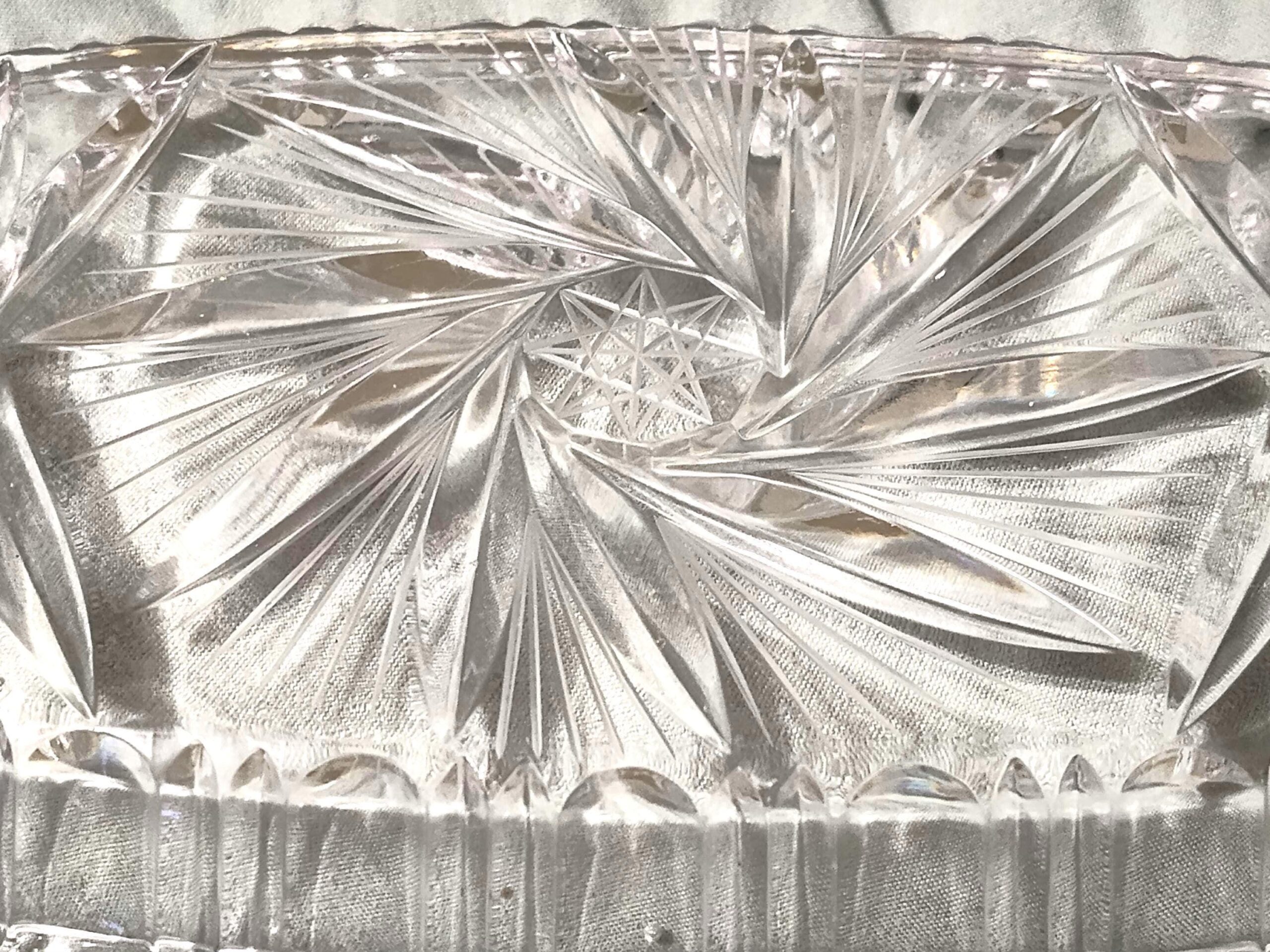 Bohemian Czech Cut Crystal Tray 11 Inch Star Pinwheel Pattern Vintage Serving Vanity Display - Image 3