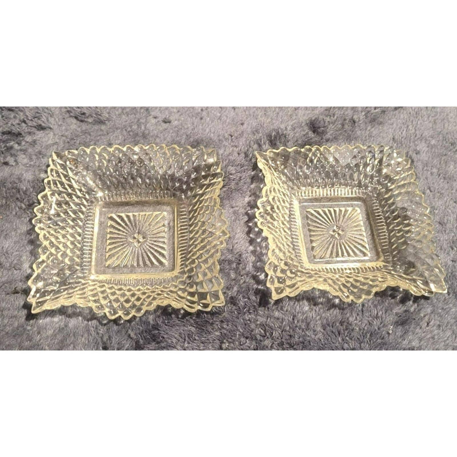 Vintage Clear Indiana Glass Hobnail Diamond Pattern Wavy Ashtray (Set of 2) - Image 2