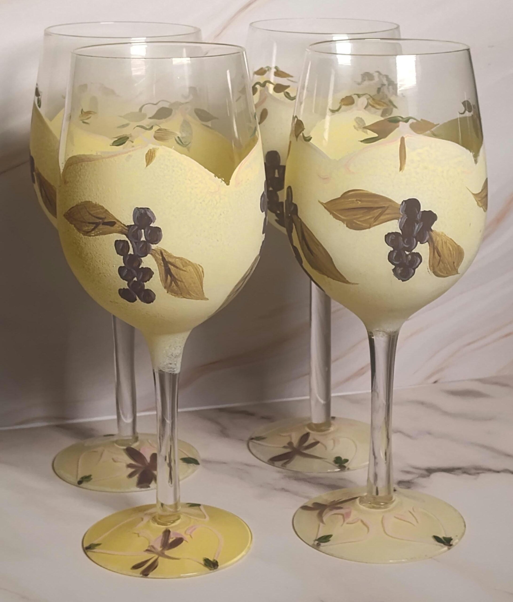 Vintage 1970s Hand Painted Wine Glasses Set of 4 Grape Pattern Yellow Frosted Glass Stemware Barware