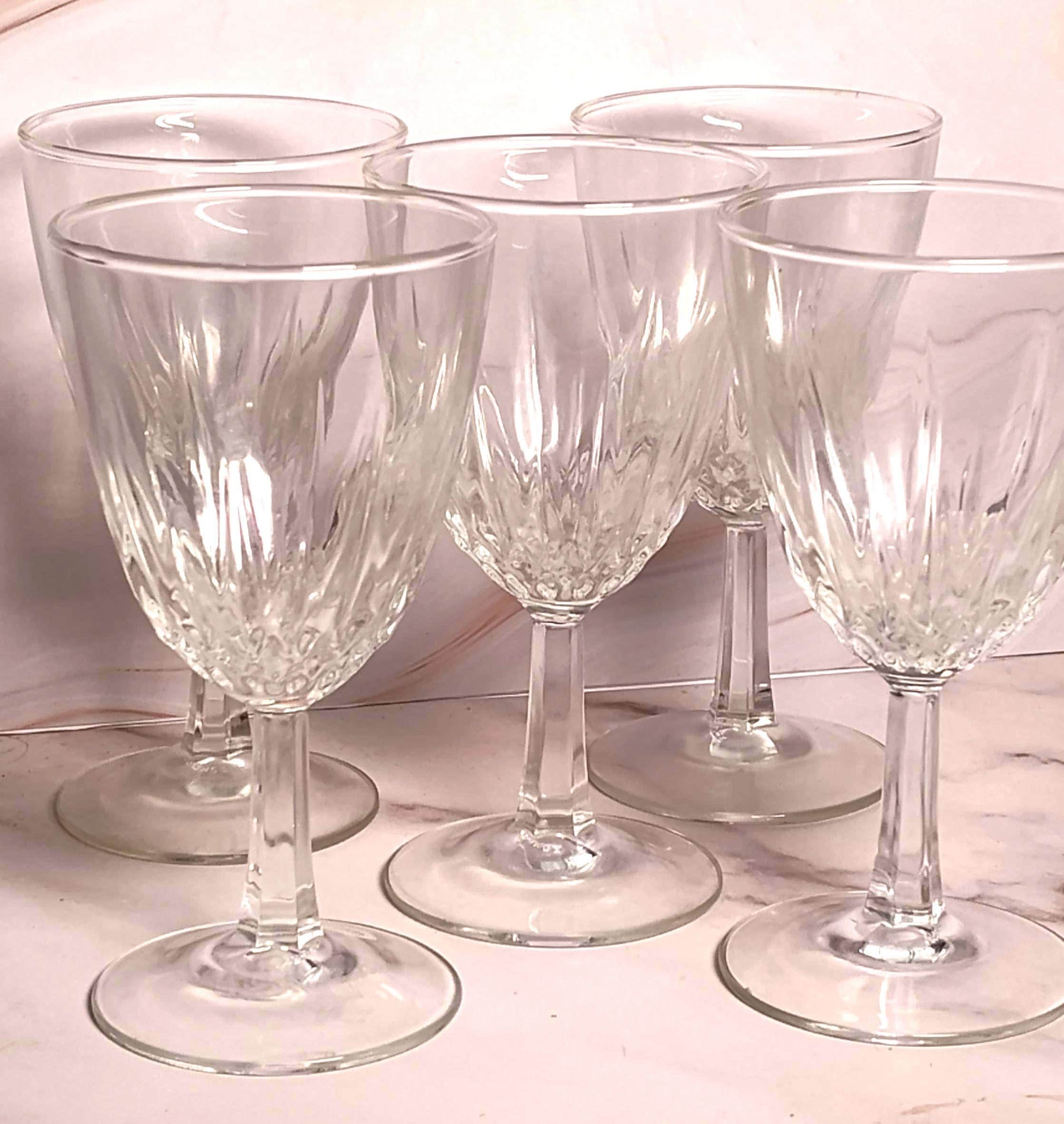 Vintage 1970s French Cut Crystal Wine Glasses Set of 5 Elegant Stemware