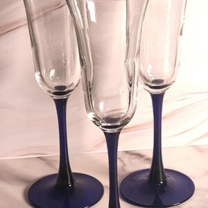 Vintage 1970s Cobalt Blue Champagne Flutes Set of 3 Stemmed Glasses