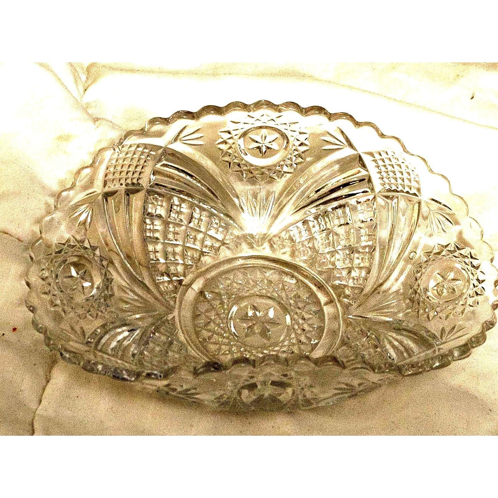 Vintage Early American Crystal Serving Bowl Candy Dish