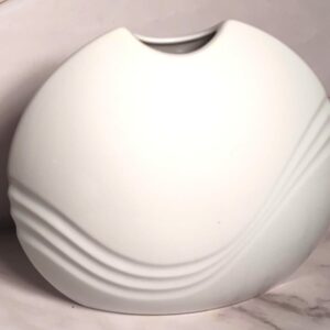 Vintage Mikasa Snow White Blythe Vase Crystal