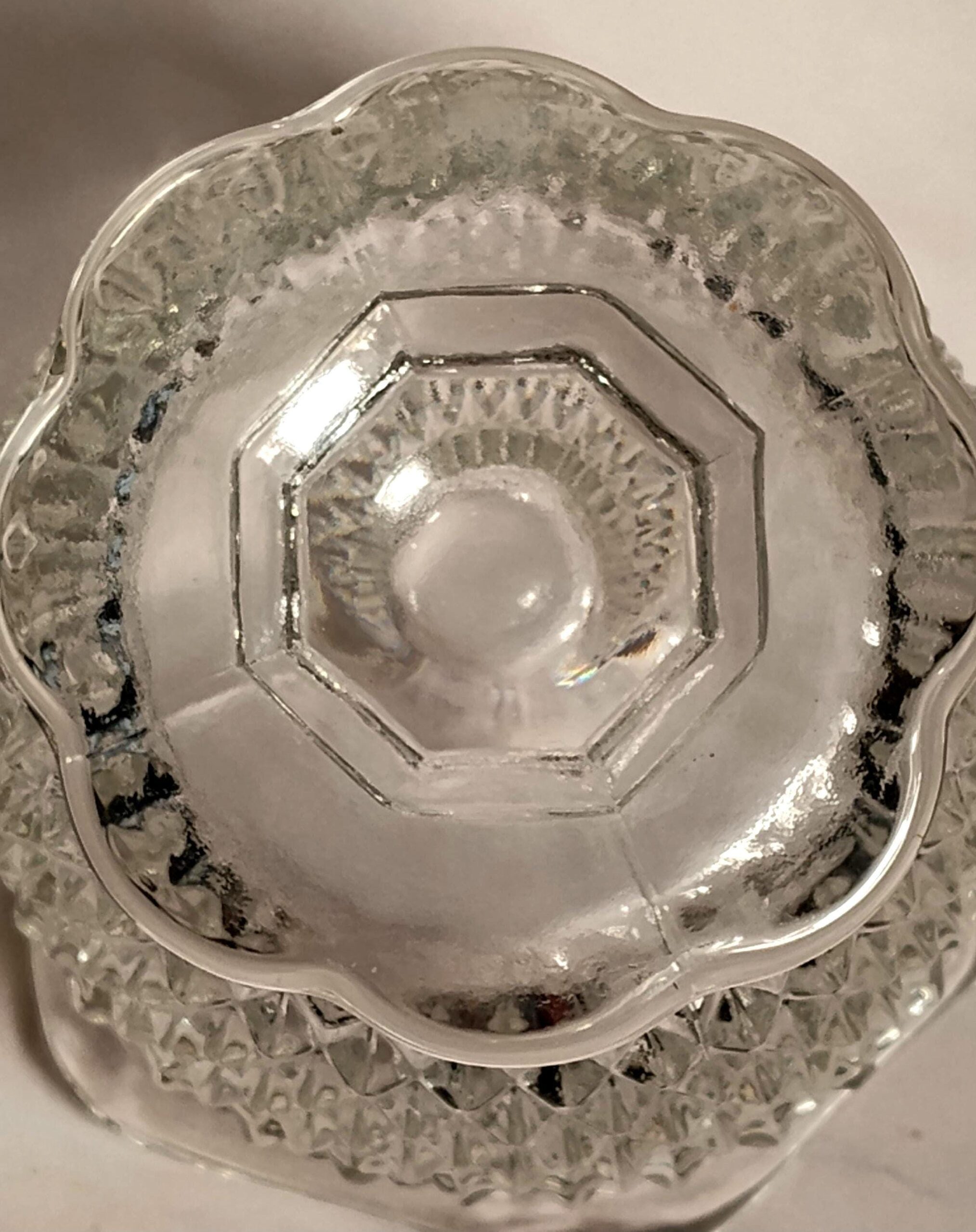 Vintage Diamond Point Pressed Glass Footed Compote Candy Dish Scalloped Rim Mid Century - Image 4