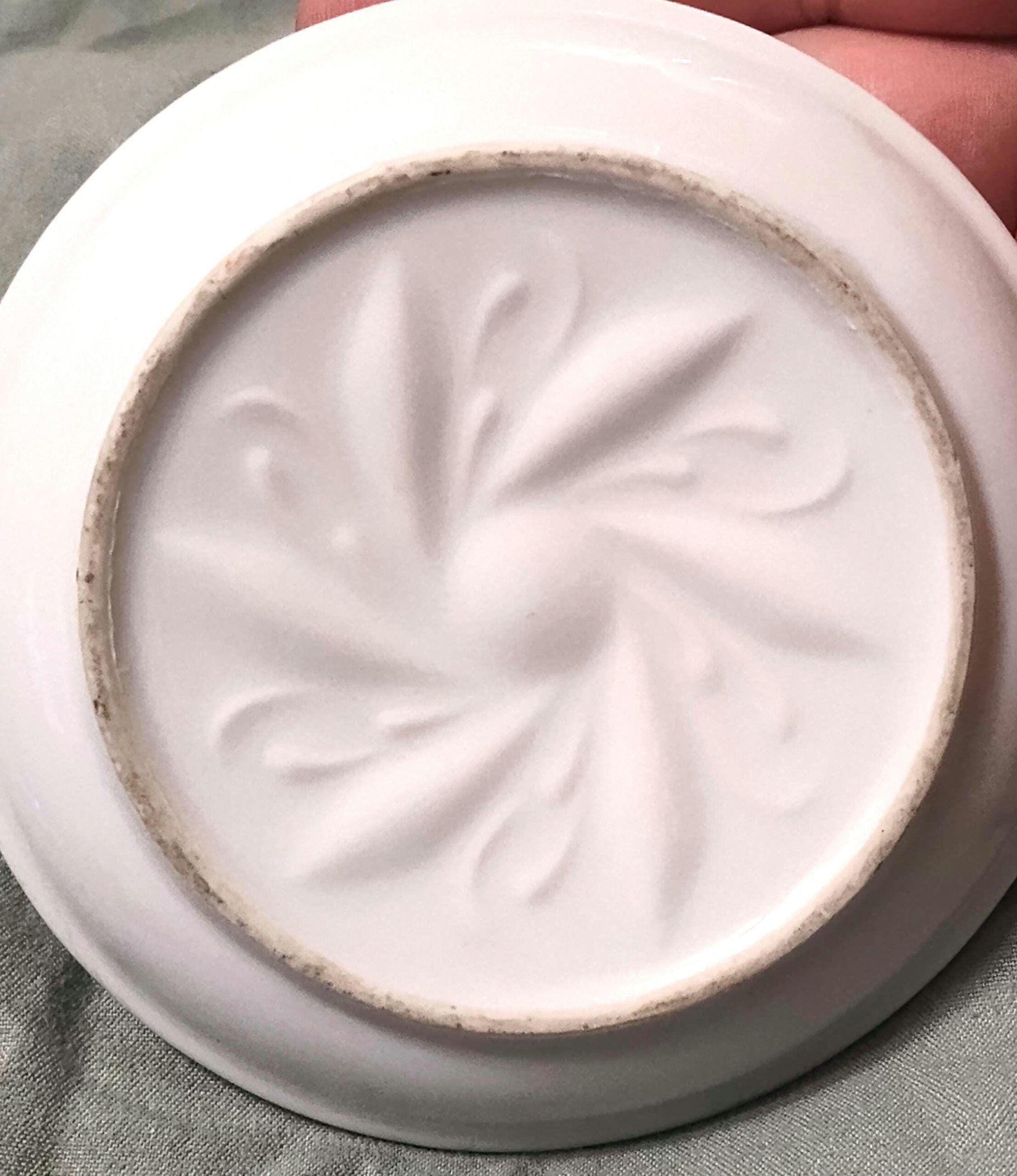 Vintage 1970s Set of 4 Vintage Porcelain Coasters with Automobile Decoration 1970s - Image 3