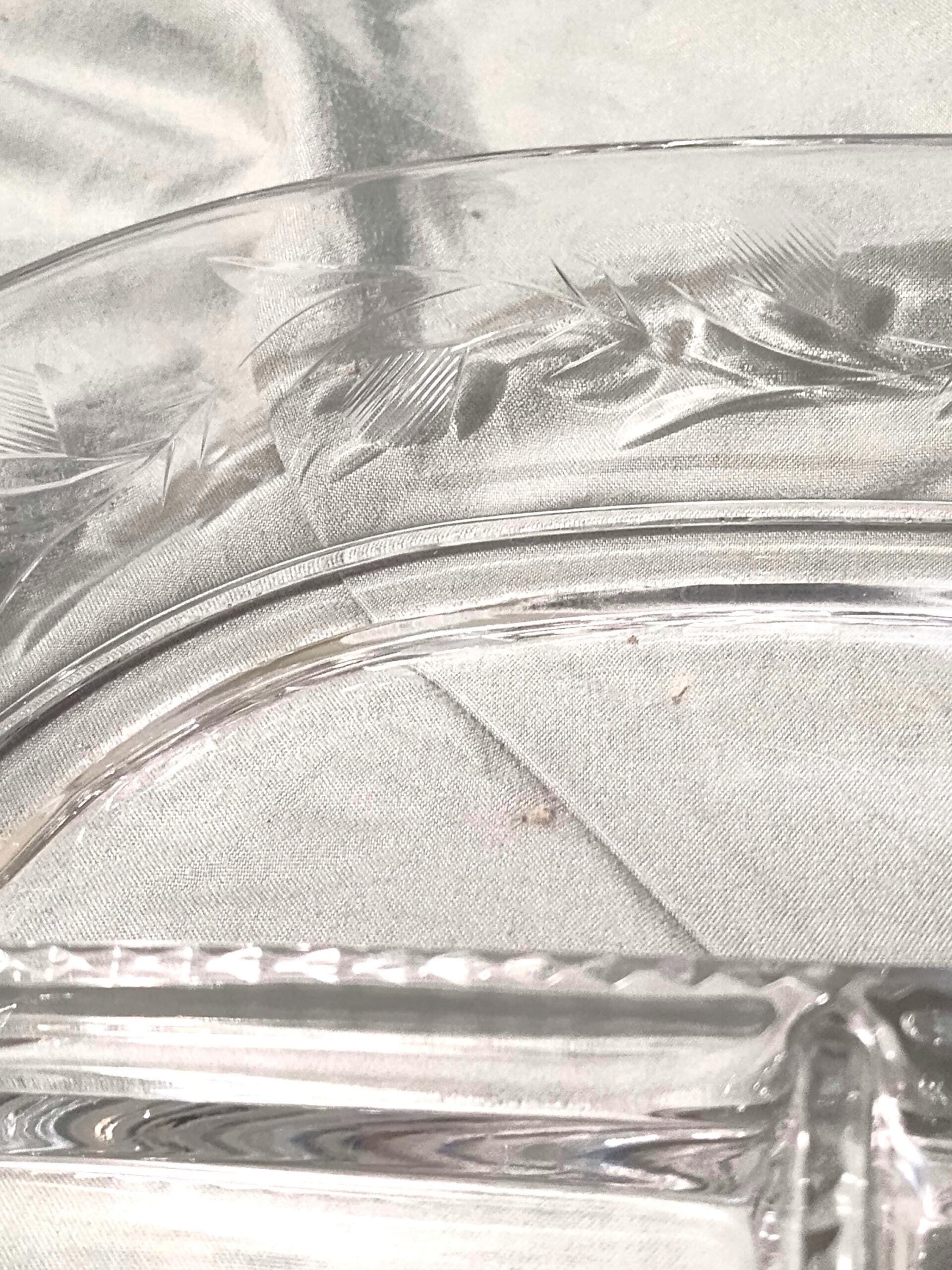 Vintage Three Section Oval Divided Relish Dish with Etched Wheat - Image 4