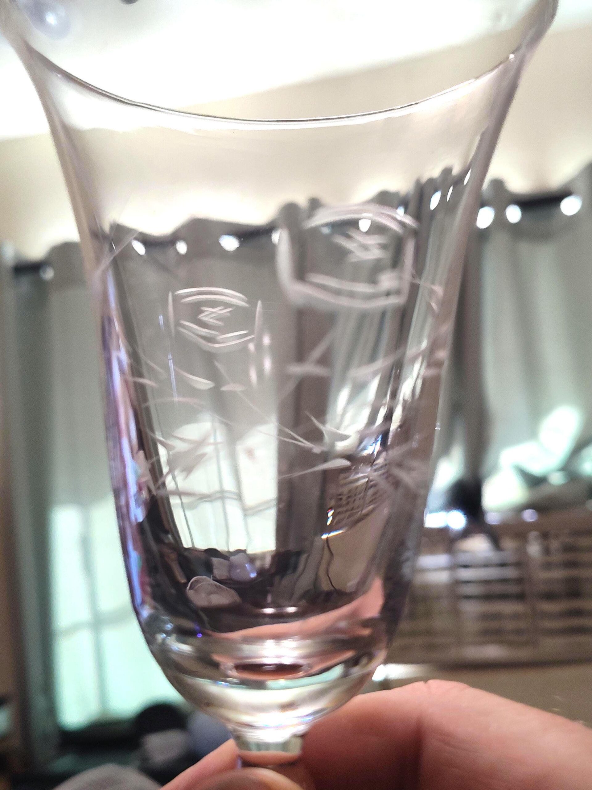 Vintage Mid-Century Etched Stemware Cordial Glasses - Set of 4 - Image 4