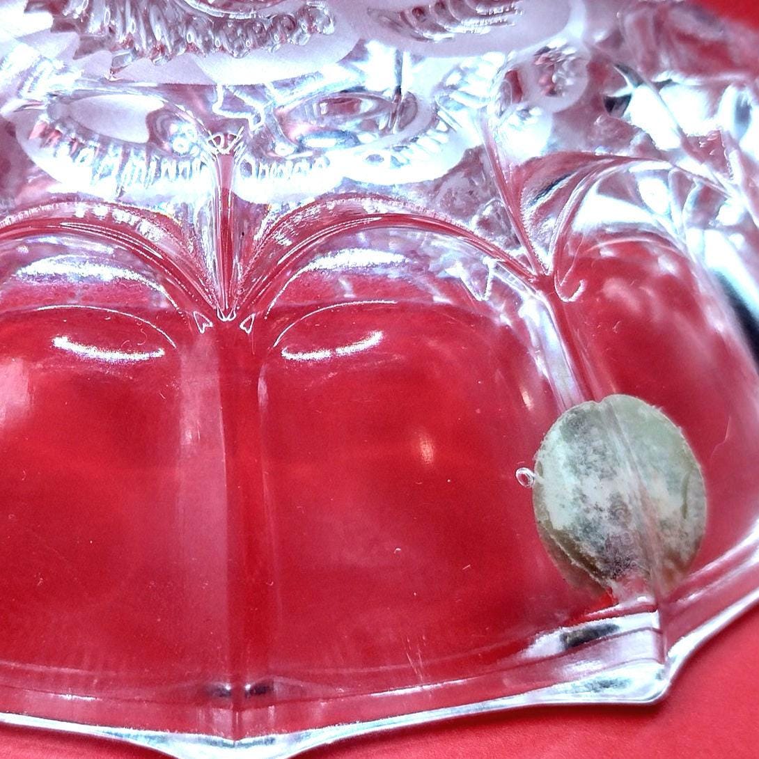Vintage footed etched rose bowl crystal glass trinket candy dish - Image 5