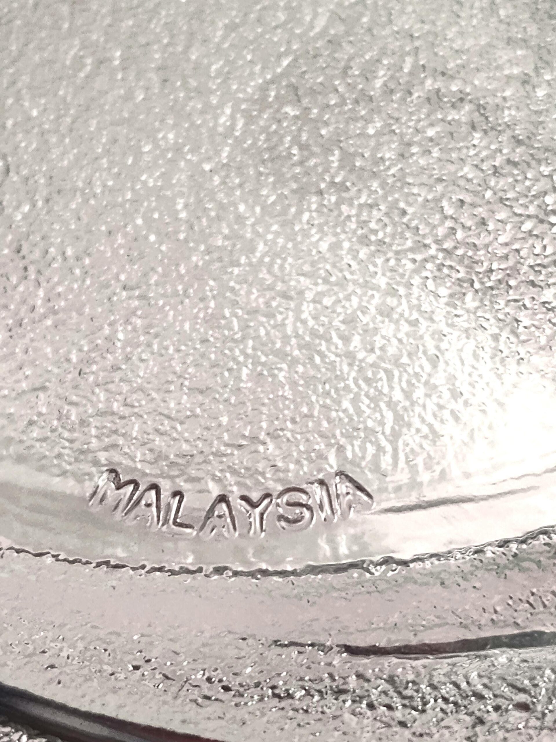 Vintage KIG Malaysia Pressed Glass Plates (Set of 4) – Seaweed Coral Swirl Scalloped Edge - Image 3