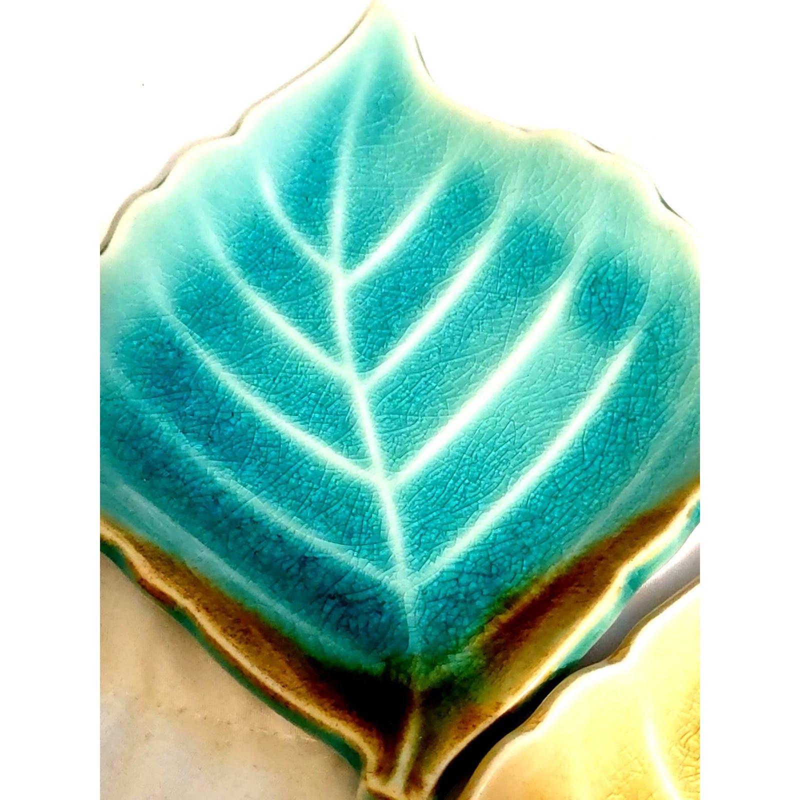 Vintage Set of 5 handmade coasters / trays - Image 4