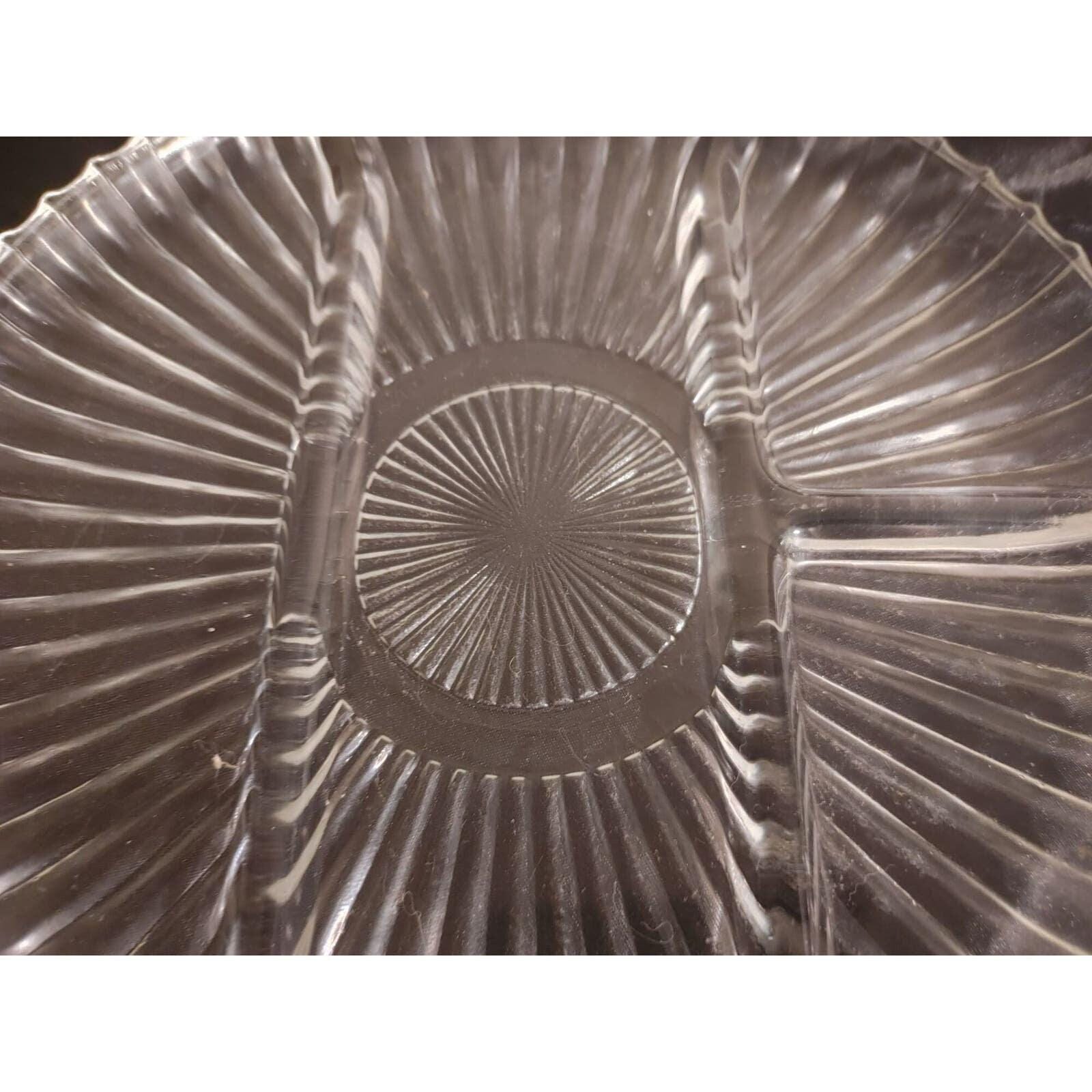 Vintage Indiana Glass 4 section relish tray. 10 diameter - Image 2