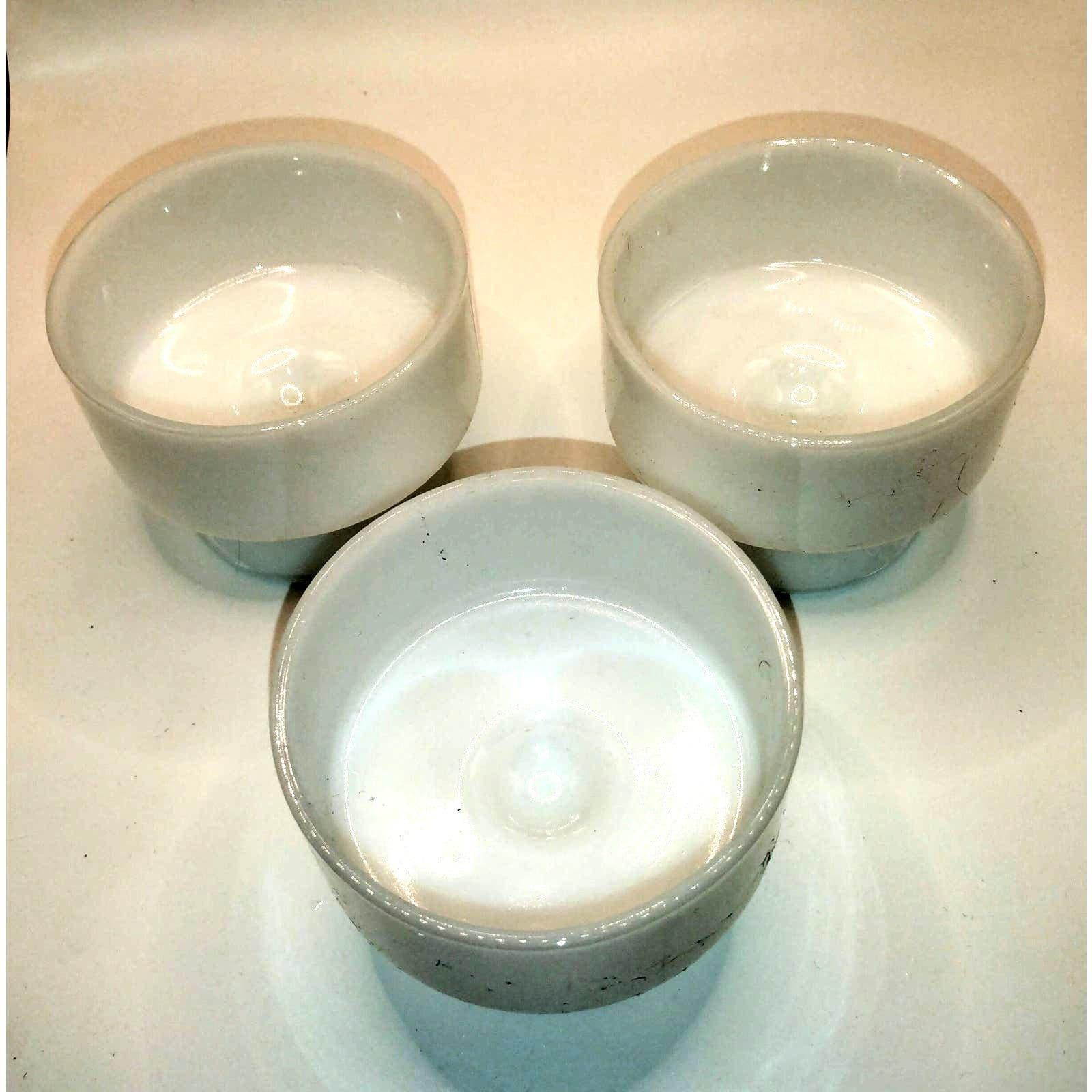 Vintage Milk Glass Compote Bowls / Candy or Dessert Dishes(Set of 3) - Image 2