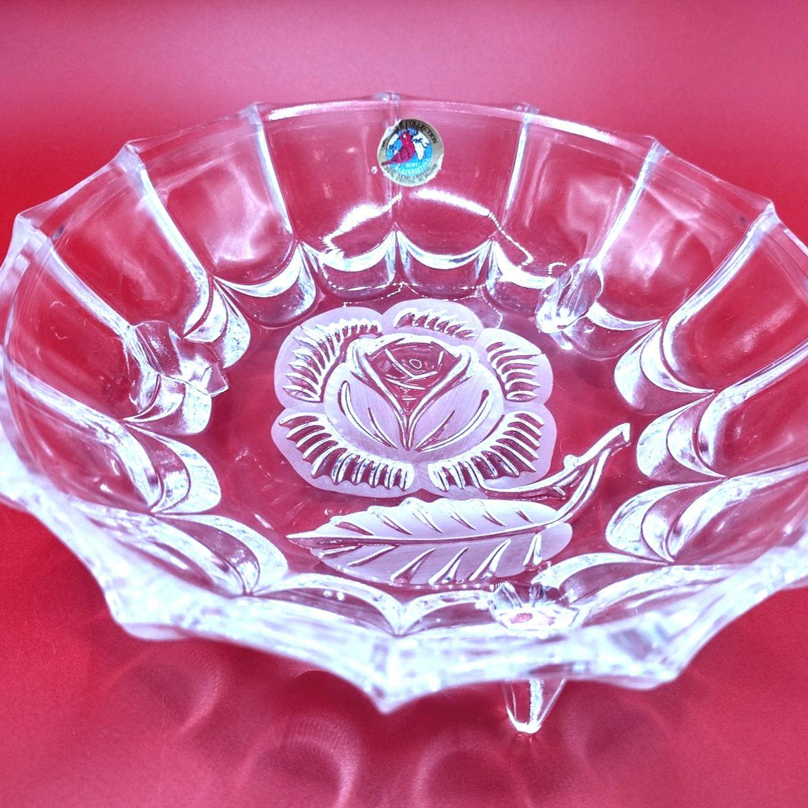 Vintage footed etched rose bowl crystal glass trinket candy dish