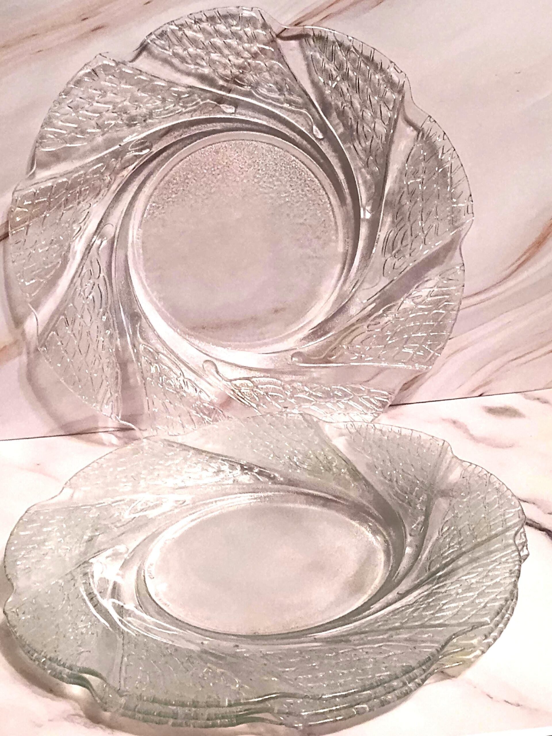 Vintage KIG Malaysia Pressed Glass Plates (Set of 4) – Seaweed Coral Swirl Scalloped Edge