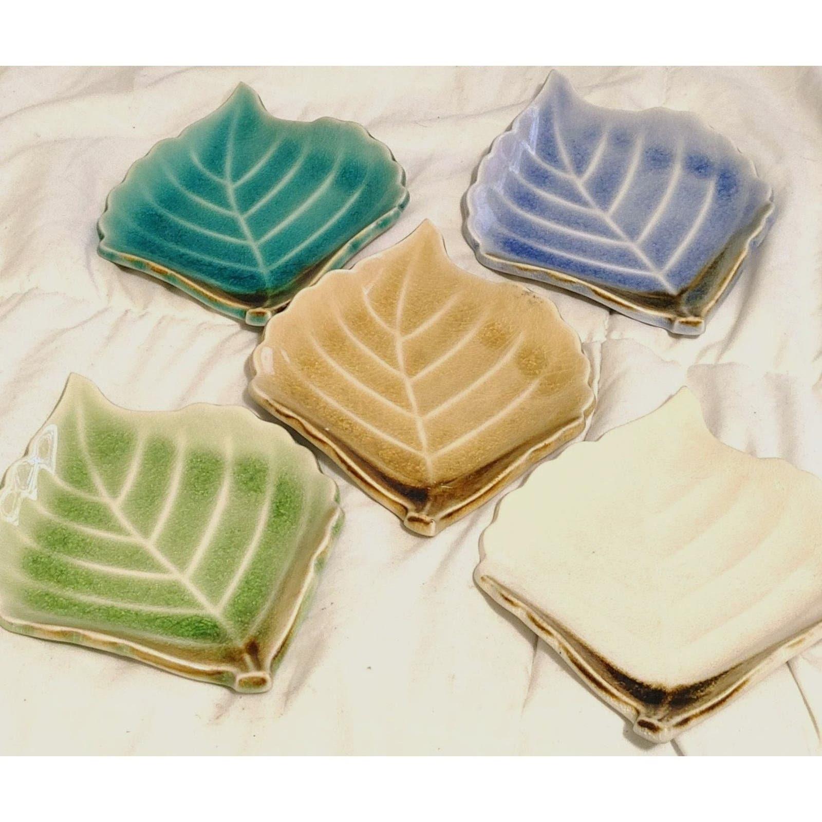 Vintage Set of 5 handmade coasters / trays