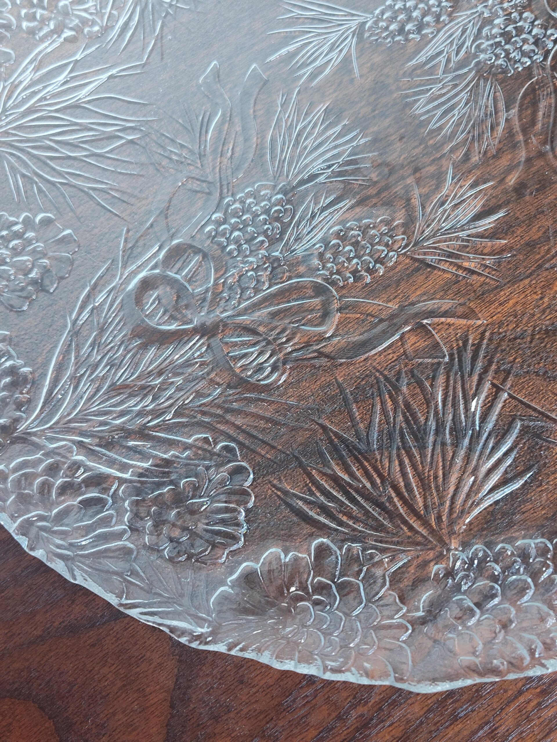 Vintage Clear Glass Pinecone Pine Needle Serving Platter 13" Embossed Winter Holiday Plate Ribbon Bow Rustic Woodland Cookie Tray - Image 3