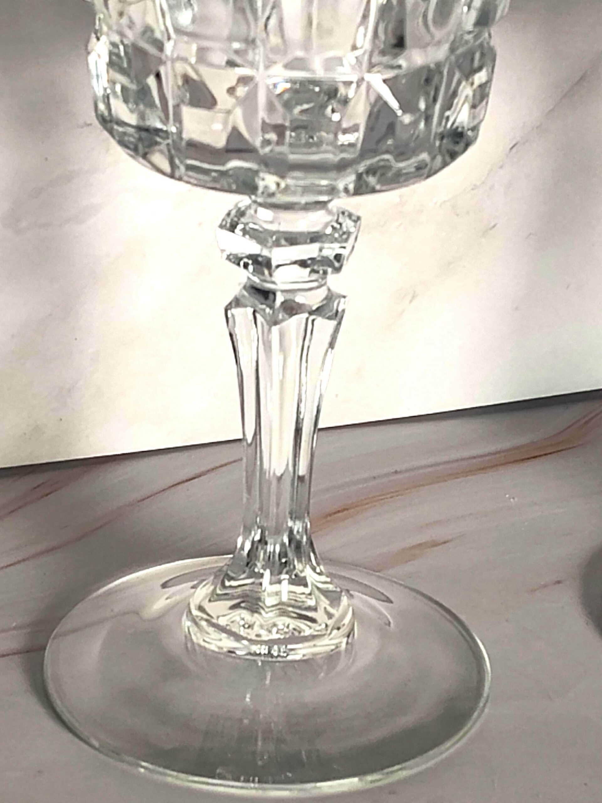Cristal D'Arques Chantelle Claret Wine Goblets Pair, French Crystal Faceted Stem (6 7/8 Inch) - Image 2