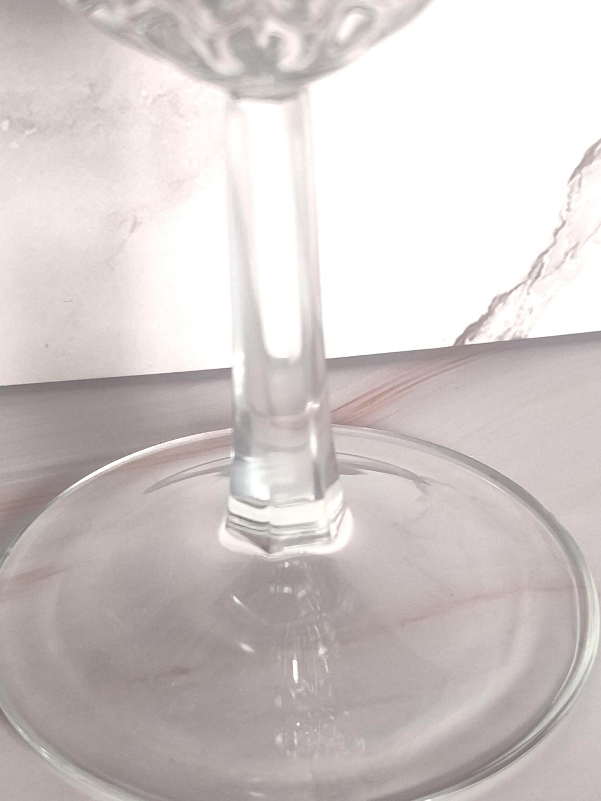 Luminarc Diamant Wine Glasses Pair Verrerie D'Arques France Cut Glass Faceted Stem with Sticker - Image 5