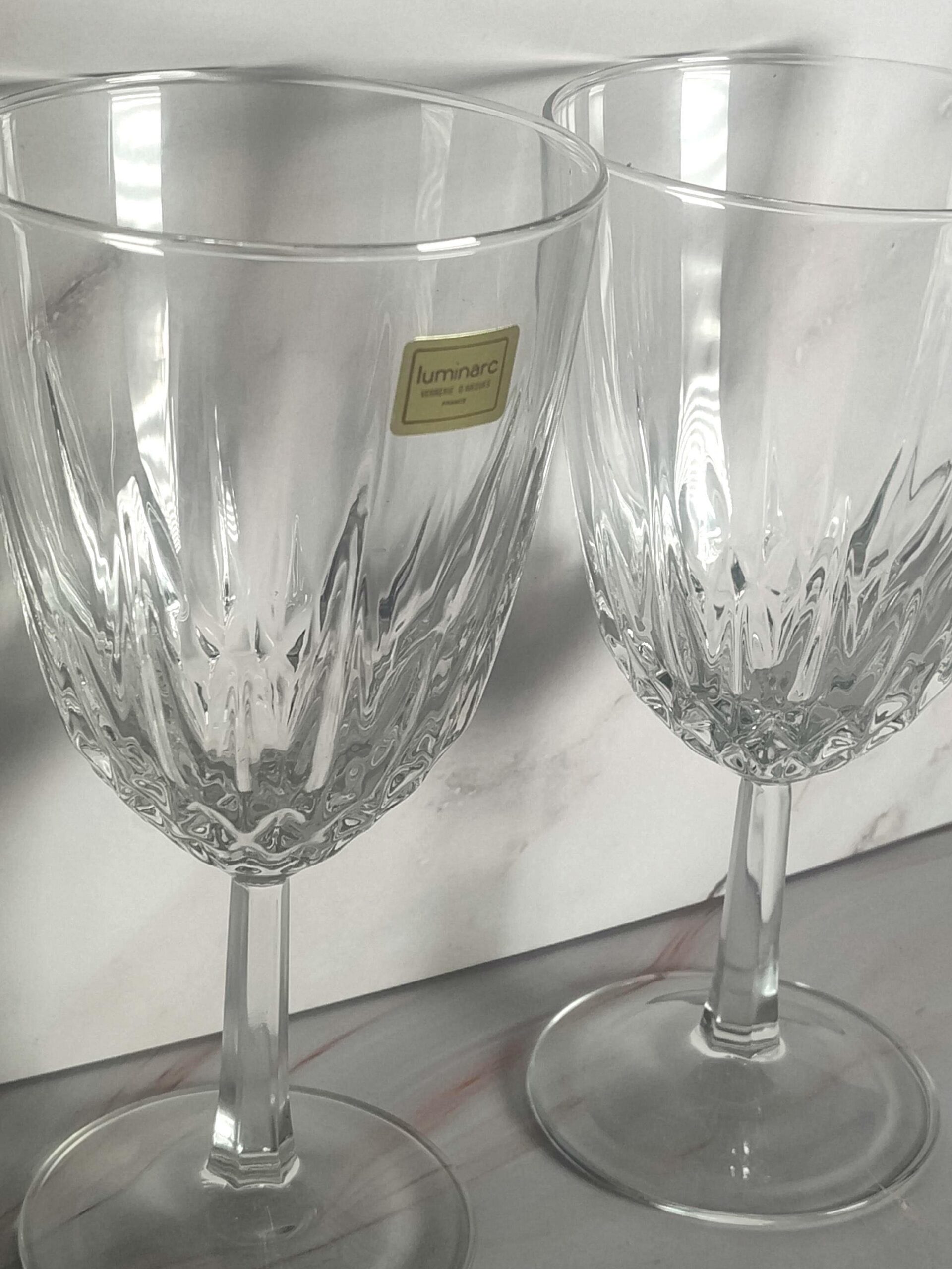 Luminarc Diamant Wine Glasses Pair Verrerie D'Arques France Cut Glass Faceted Stem with Sticker - Image 7