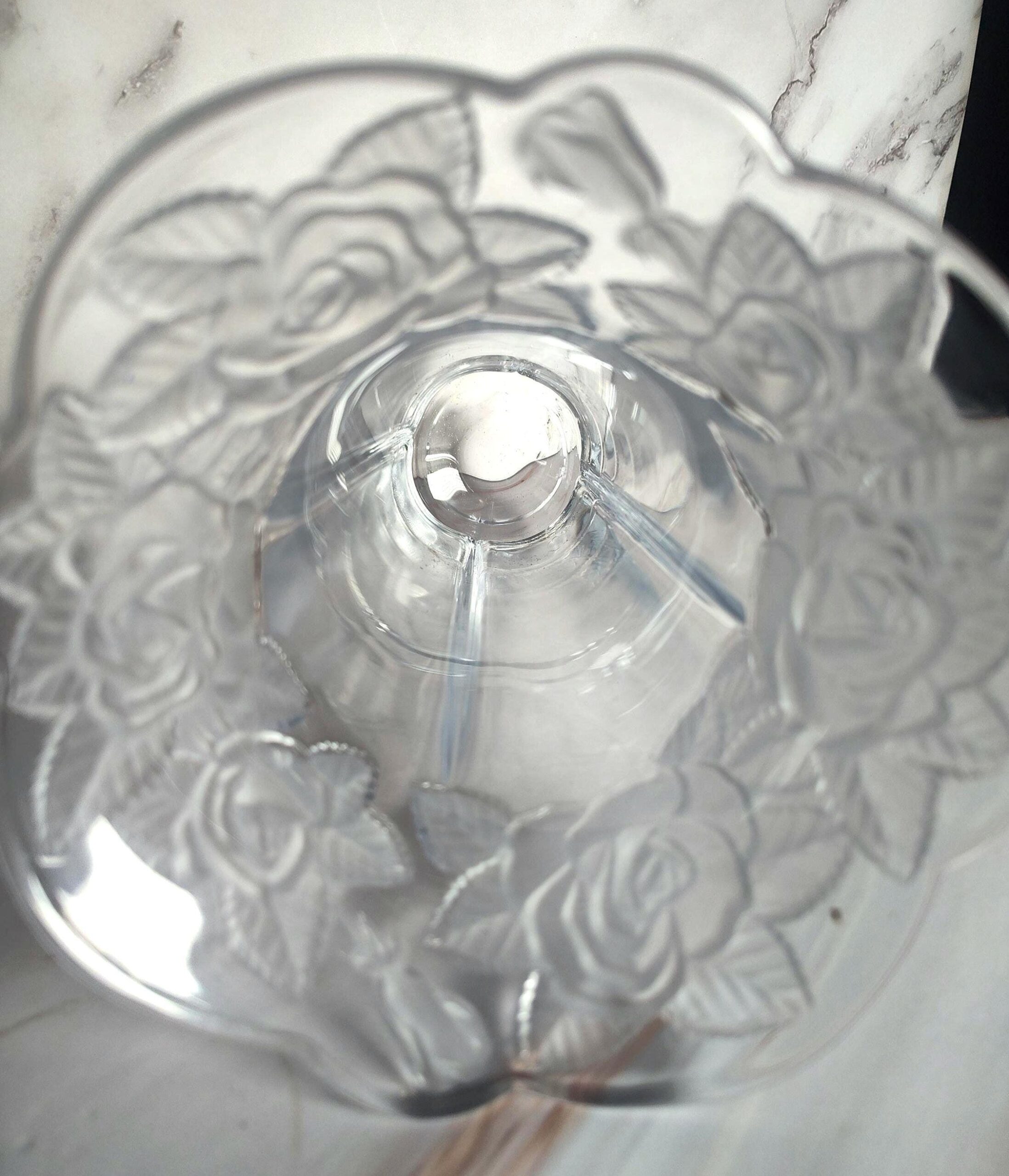 Mikasa Studio Nova Winter Rose Vase Frosted Satin Roses Clear Paneled Glass - Image 2