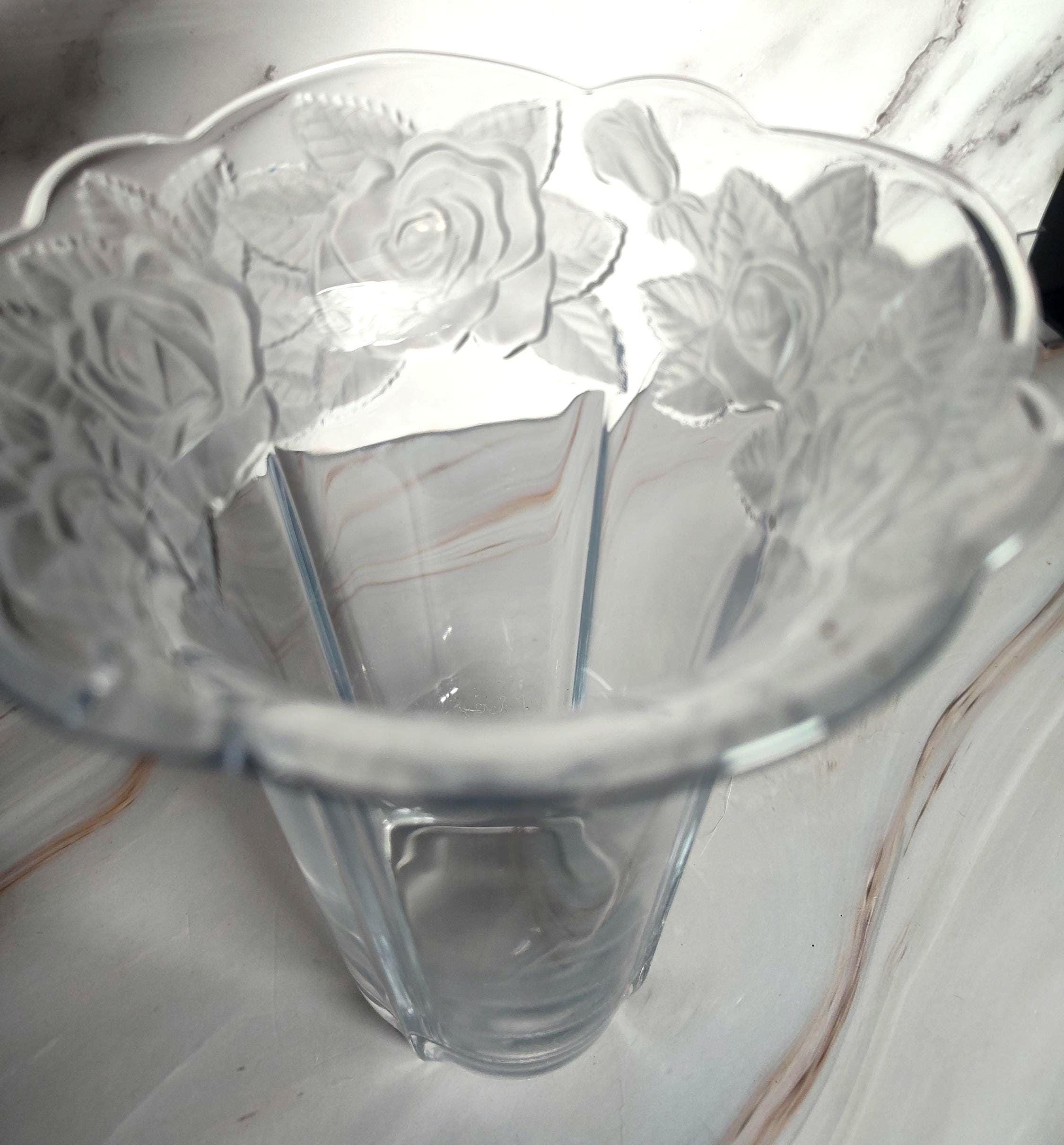 Mikasa Studio Nova Winter Rose Vase Frosted Satin Roses Clear Paneled Glass - Image 3