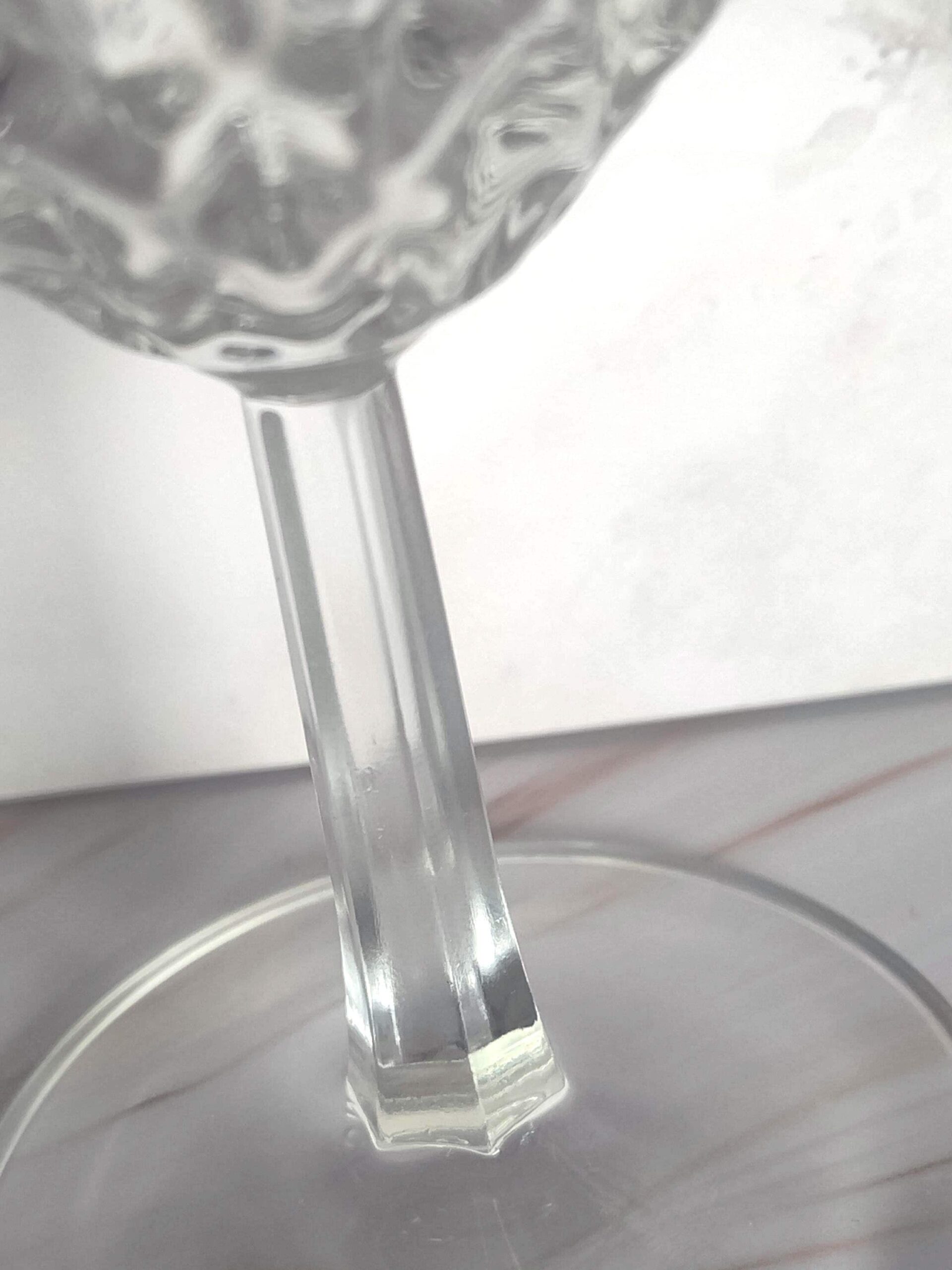 Luminarc Diamant Wine Glasses Pair Verrerie D'Arques France Cut Glass Faceted Stem with Sticker - Image 4