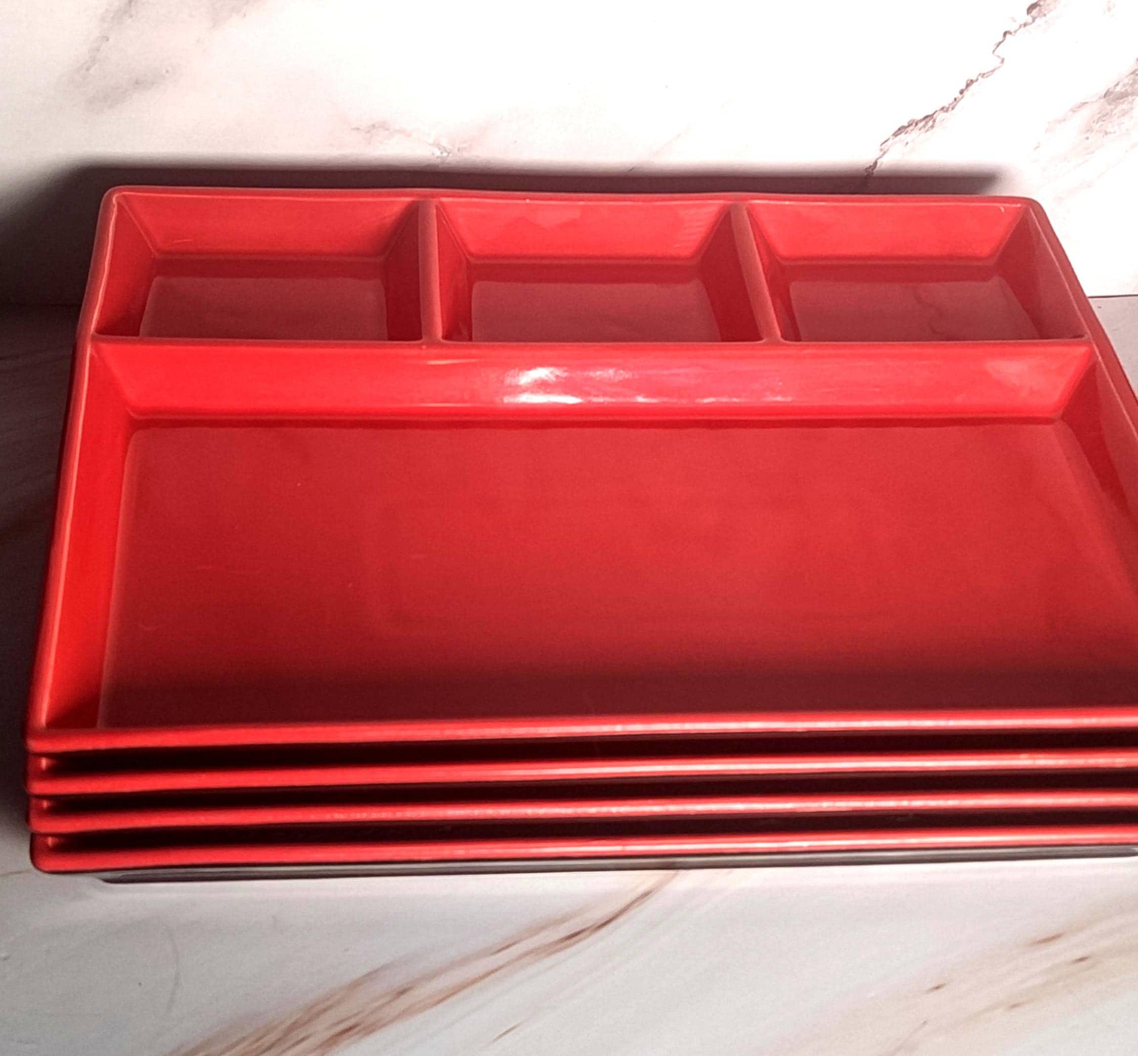 Chef's Counter Bento Divided Plates Set of 4 Red Black Japanese Style Ceramic