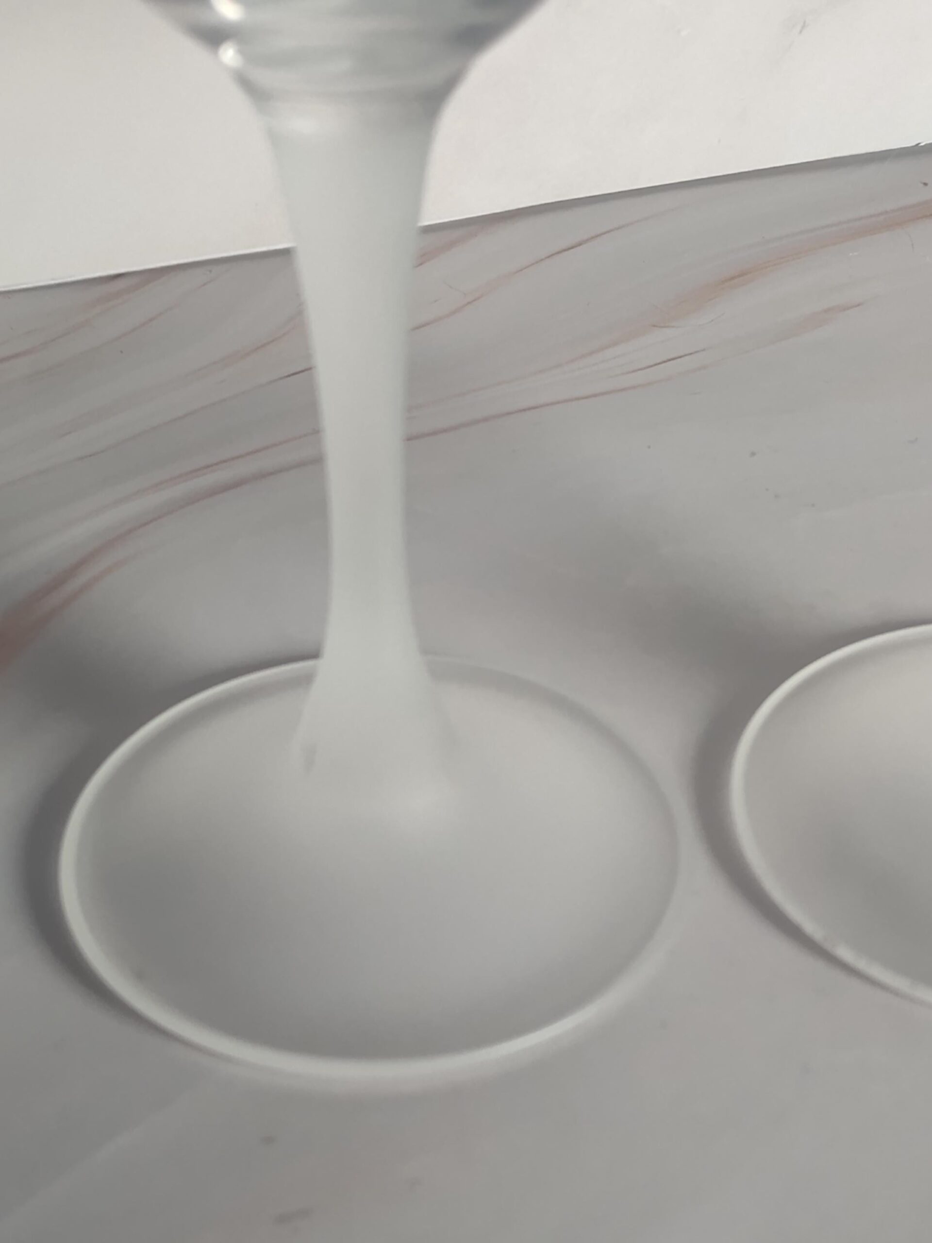 Avon Hummingbird Wine Glasses Set of 2 French Lead Crystal Frosted Stem Etched Vintage - Image 5