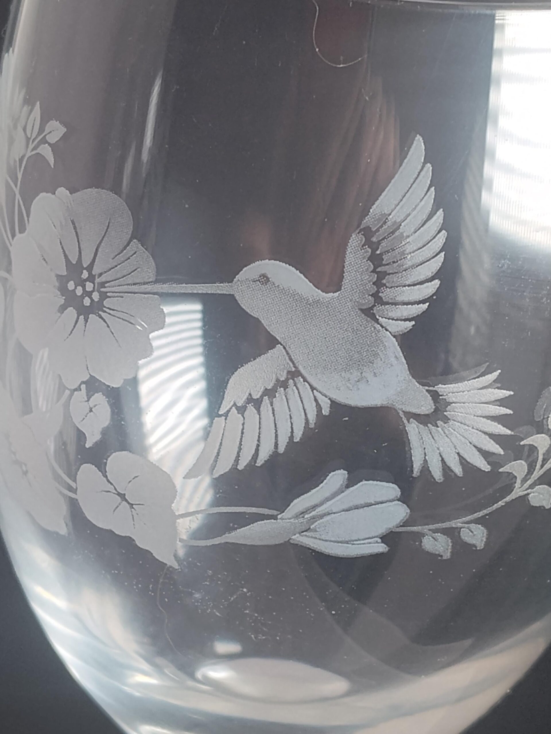 Avon Hummingbird Wine Glasses Set of 2 French Lead Crystal Frosted Stem Etched Vintage - Image 2