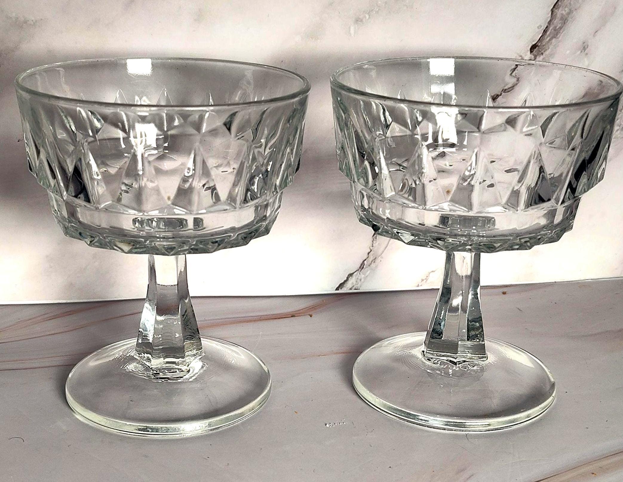 Anchor Hocking Bolingbrook Sherbet Glasses Pair Clear Diamond Point Champagne Coupe