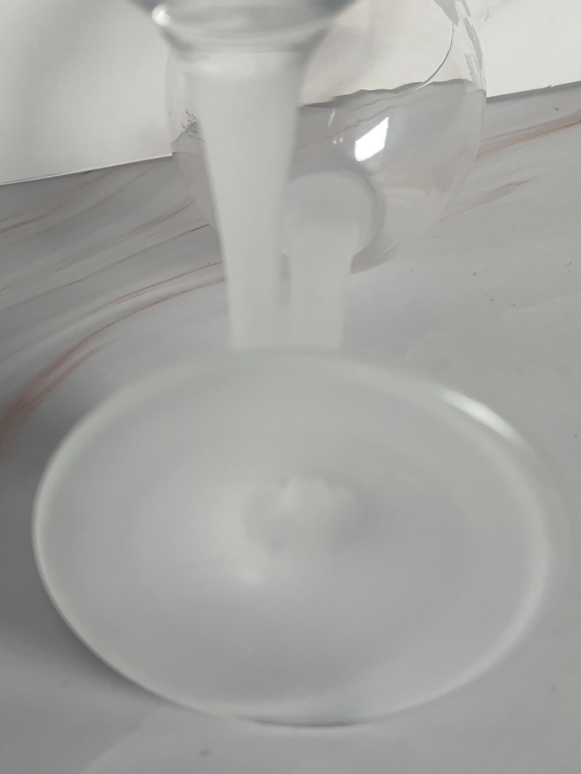 Avon Hummingbird Wine Glasses Set of 2 French Lead Crystal Frosted Stem Etched Vintage - Image 6