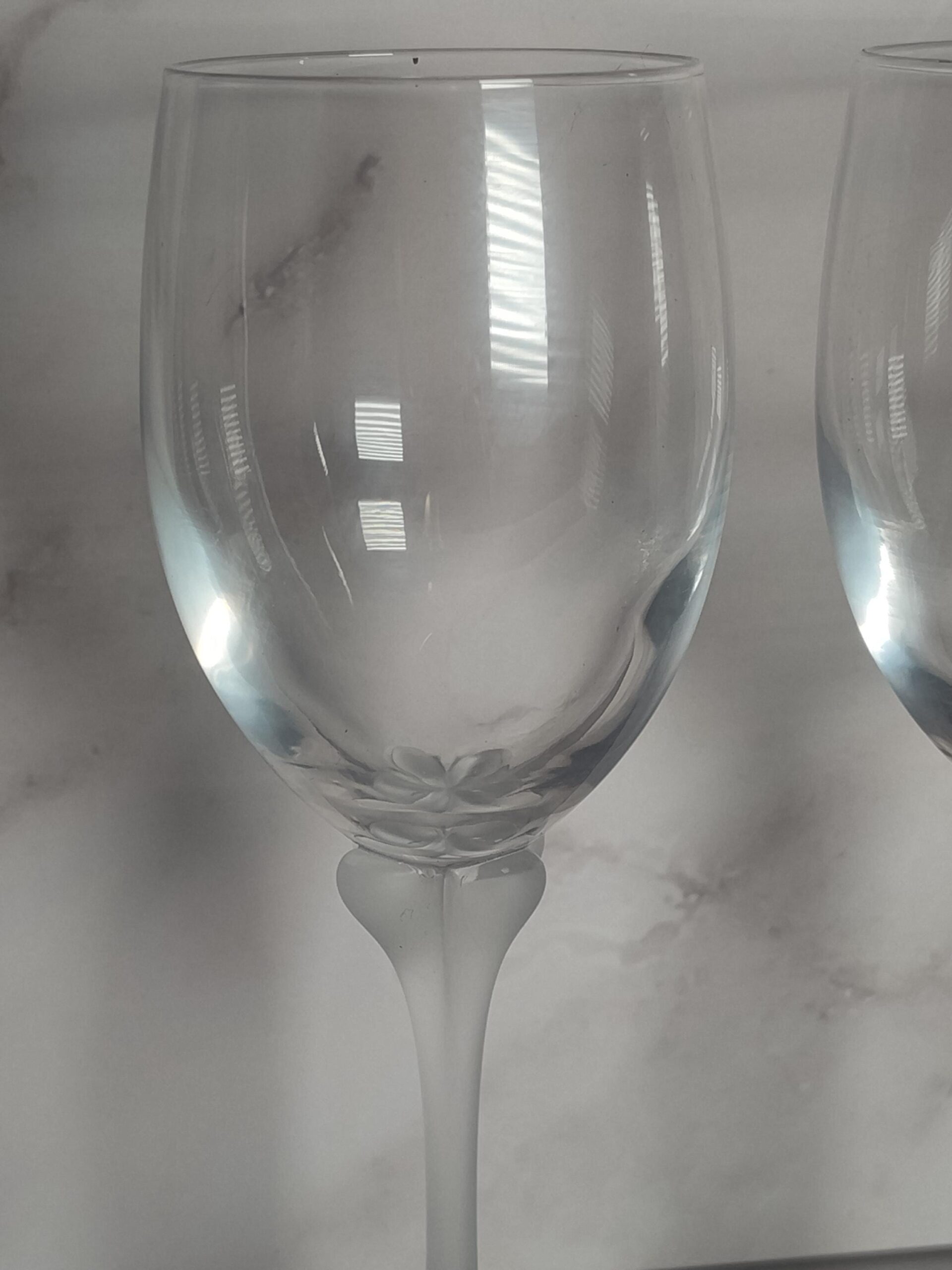 Cristal D'Arques Florence Wine Glasses Set of 2 Frosted Petal Stem French Crystal Vintage - Image 2
